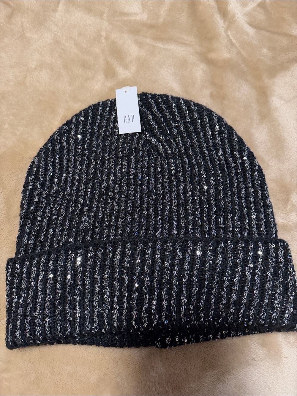 NWT GAP Women's Black Sequin Ribbed Beanie